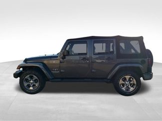 Used 2016 Jeep Wrangler Unlimited Sahara w/ Connectivity Group AWD/4WD video 2