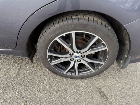 Used 2017 Subaru Impreza 2.0i Limited w/ Moonroof/BSD & Rcta/Eyesight image 9