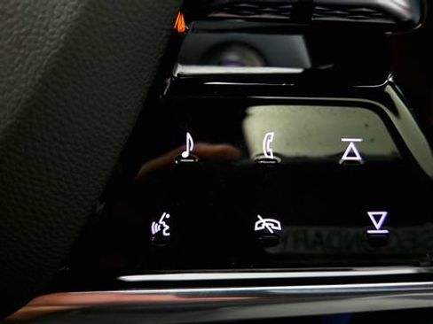 Used 2024 Cadillac Lyriq Sport AWD/4WD image 65