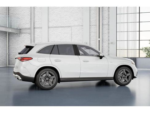 New 2025 Mercedes-Benz GLC 350e 4MATIC image 17