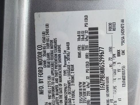 Used 2016 Ford Mustang Convertible w/ Equipment Group 051A image 29