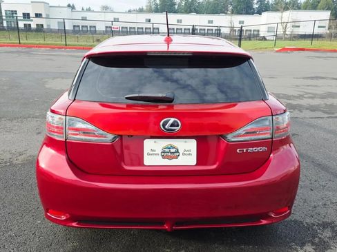 Used 2013 Lexus CT 200h image 4