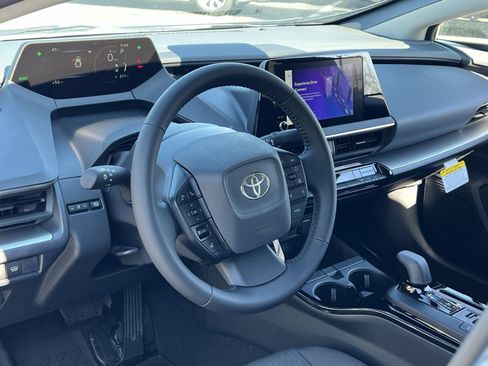 New 2026 Toyota Prius LE image 11