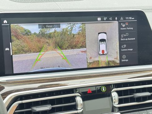 Used 2023 BMW X5 xDrive40i w/ Premium Package image 11