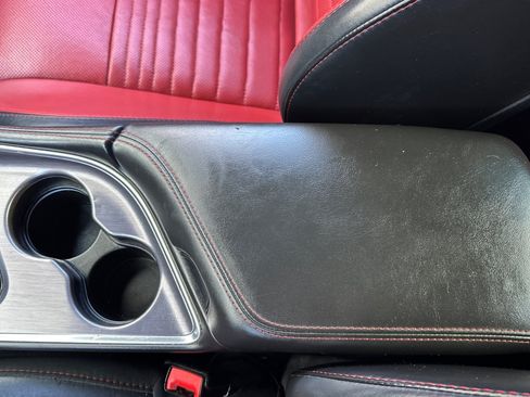 Used 2016 Dodge Challenger R/T Plus RWD image 31