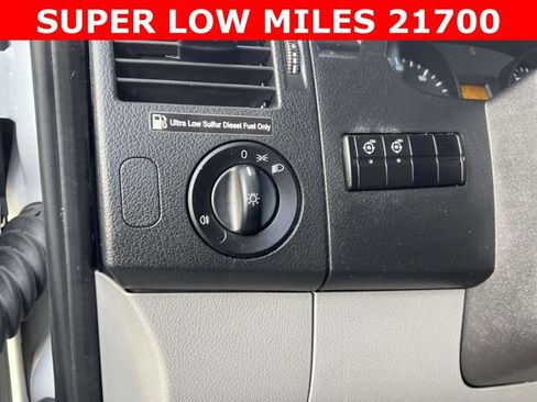 Used 2015 Mercedes-Benz Sprinter 2500 image 16