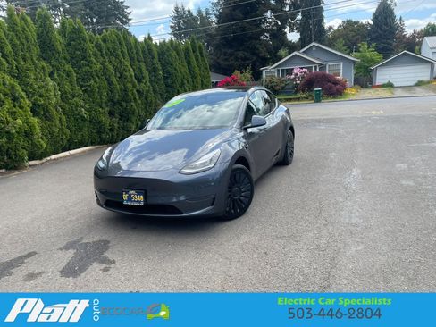 Used 2020 Tesla Model Y Long Range AWD/4WD image 2