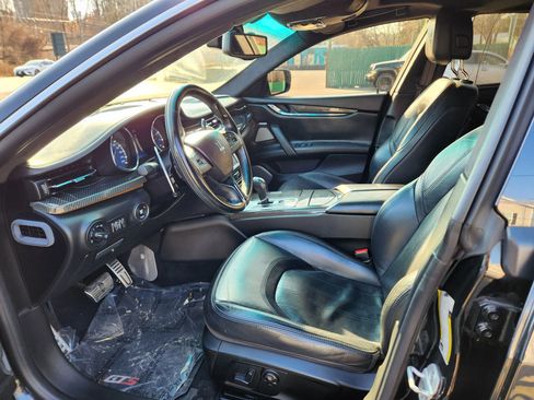 Used 2014 Maserati Quattroporte GTS image 26