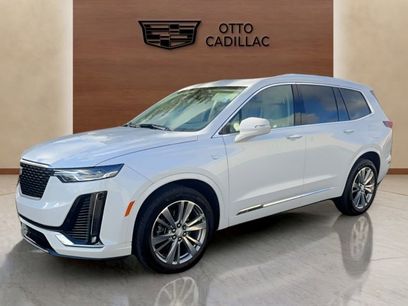 Used 2024 Cadillac XT6 Premium Luxury w/ LPO, Floor Liner Package