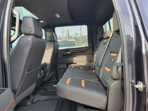 New 2026 GMC Sierra 2500 AT4 w/ AT4 Premium Plus Package image 32