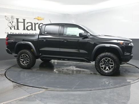 New 2026 Chevrolet Colorado ZR2 w/ Technology Package AWD/4WD image 1