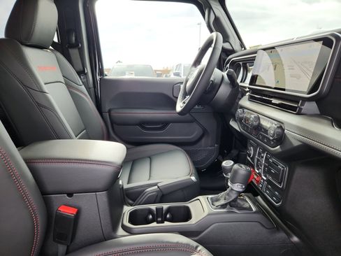 Used 2020 RAM ProMaster 2500 w/ RV Ready Prep Package image 20