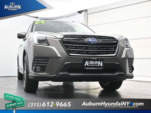 Used 2024 Subaru Forester Limited AWD/4WD image 24