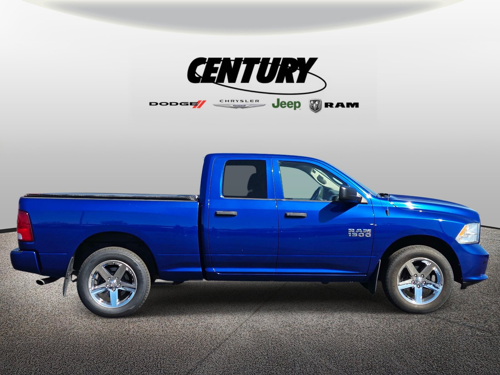 Used 2017 RAM 1500 Express AWD/4WD image 2