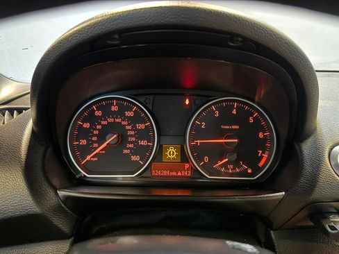Used 2013 BMW 128i Convertible RWD image 18