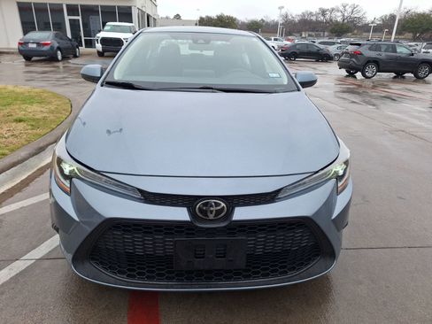 Used 2020 Toyota Corolla LE image 9