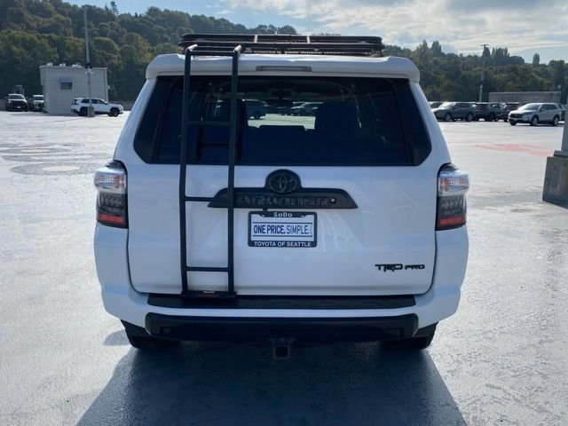 Used 2018 Toyota 4Runner TRD Pro AWD/4WD image 7