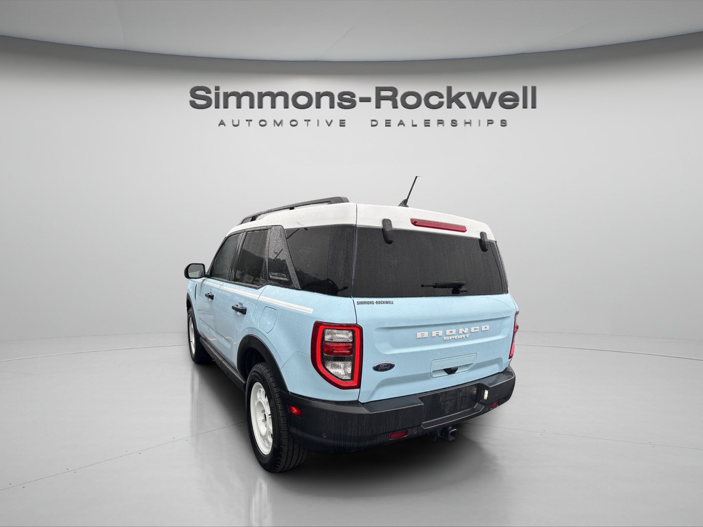 Used 2023 Ford Bronco Sport Heritage w/ Heritage Convenience Package AWD/4WD image 2