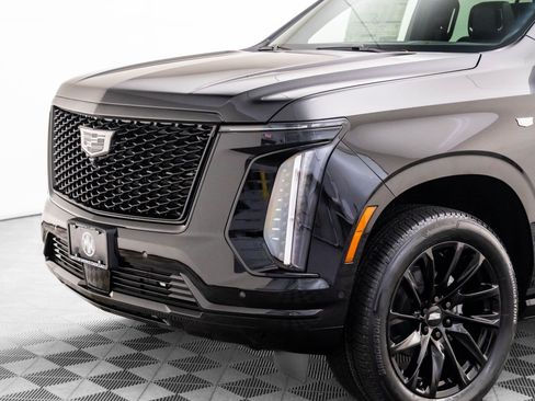 New 2026 Cadillac Escalade Sport w/ LPO, ONYX Package image 39