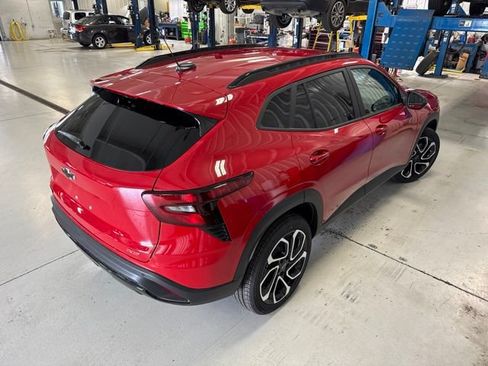 New 2026 Chevrolet Trax RS w/ Driver Confidence Package FWD image 12