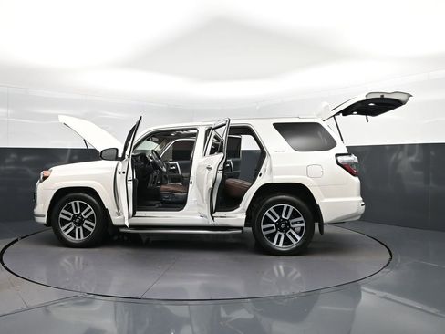 Used 2021 Toyota 4Runner Limited RWD image 46