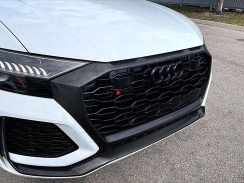 Used 2024 Audi RS Q8 image 11