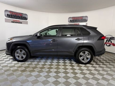 Used 2024 Toyota RAV4 XLE FWD image 4