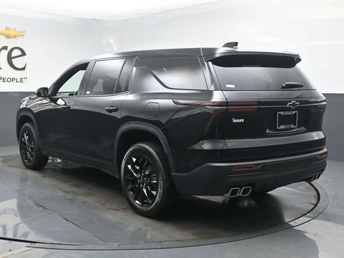 Used 2024 Chevrolet Traverse LS w/ Midnight/Sport Edition image 37