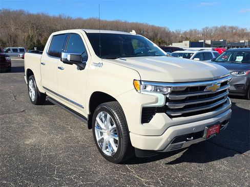 New 2026 Chevrolet Silverado 1500 High Country w/ Technology Package image 2