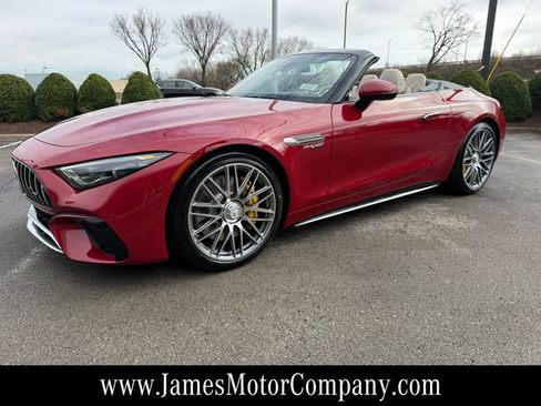 New 2026 Mercedes-Benz SL 63 AMG 4MATIC image 2