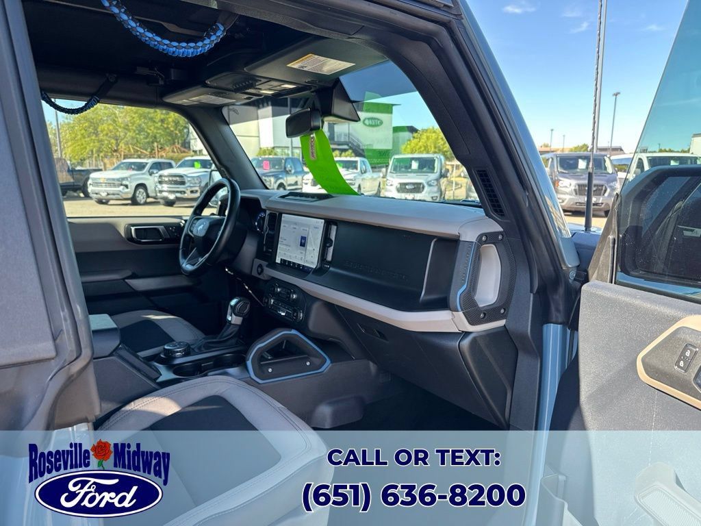 Used 2023 Ford Bronco Wildtrak AWD/4WD image 36