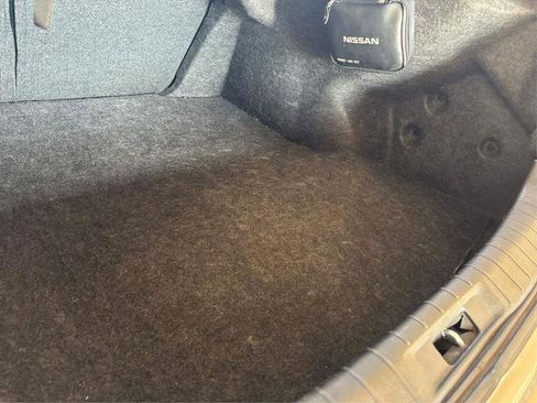 Used 2021 Nissan Maxima 3.5 SV w/ Floor Mat Group FWD image 25