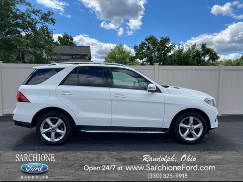 Used 2018 Mercedes-Benz GLE 350 4MATIC image 1