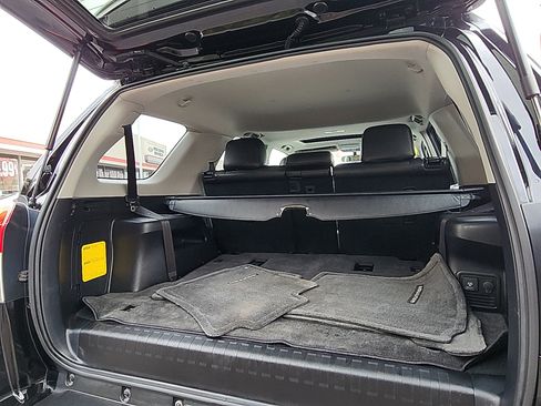 Used 2010 Toyota 4Runner Limited image 26