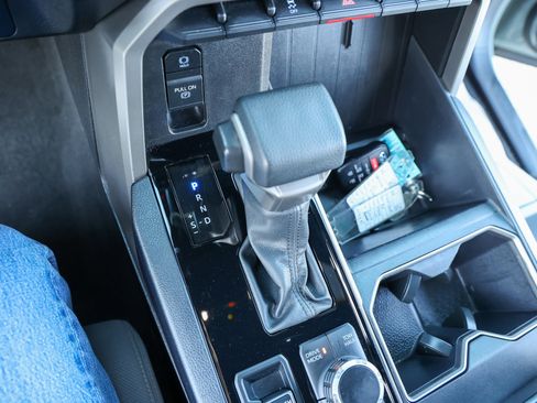 Used 2025 Toyota Tundra SR5 AWD/4WD image 25