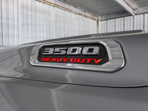 Used 2022 RAM 3500 Laramie AWD/4WD image 53