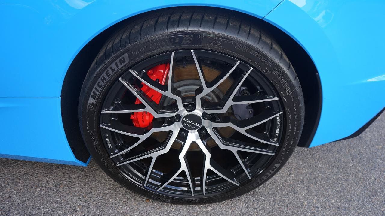 Used 2023 Chevrolet Corvette Stingray Coupe w/ Z51 Performance Package RWD image 21