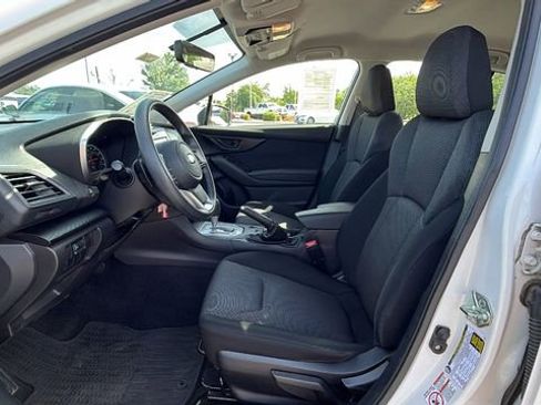 Used 2017 Subaru Impreza 2.0i Premium image 31