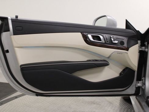 Certified 2020 Mercedes-Benz SL 550 image 12