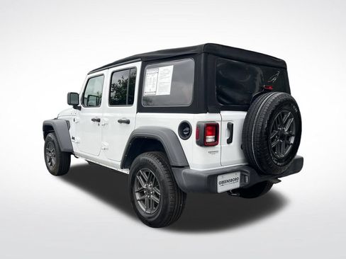 Used 2024 Jeep Wrangler Unlimited Sport AWD/4WD image 6