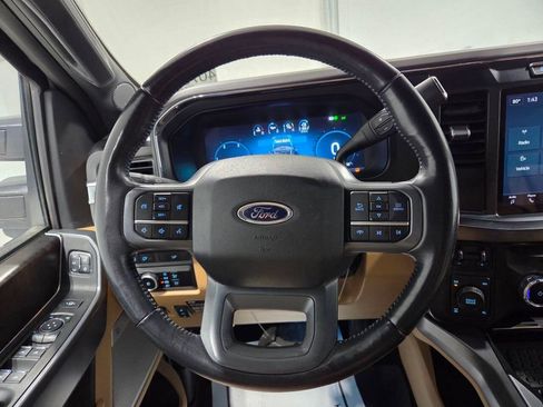 Used 2023 Ford F250 Lariat w/ Chrome Package image 2