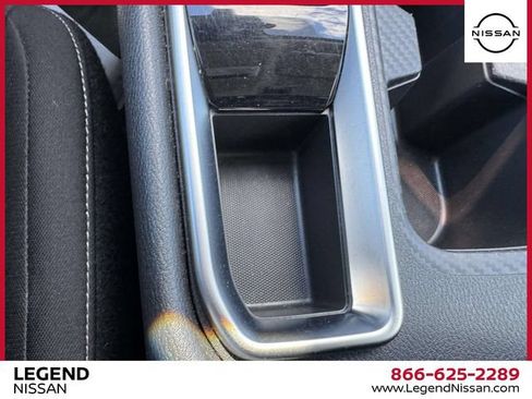 Used 2023 Nissan Sentra SV FWD image 29