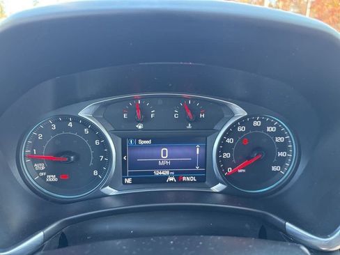 Used 2020 Chevrolet Equinox LT image 28