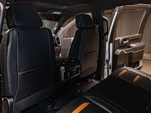 Used 2023 GMC Sierra 3500 AT4 w/ AT4 Preferred Package image 23