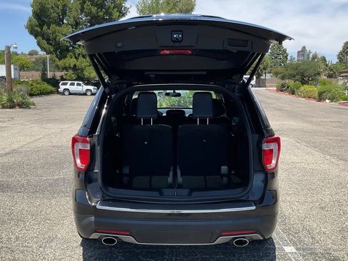 Used 2019 Ford Explorer Limited w/ Class III Trailer Tow Package FWD image 14