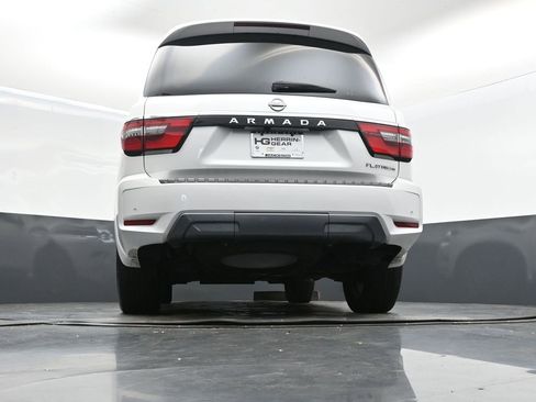 Used 2024 Nissan Armada Platinum w/ Captain's Chairs Package image 43