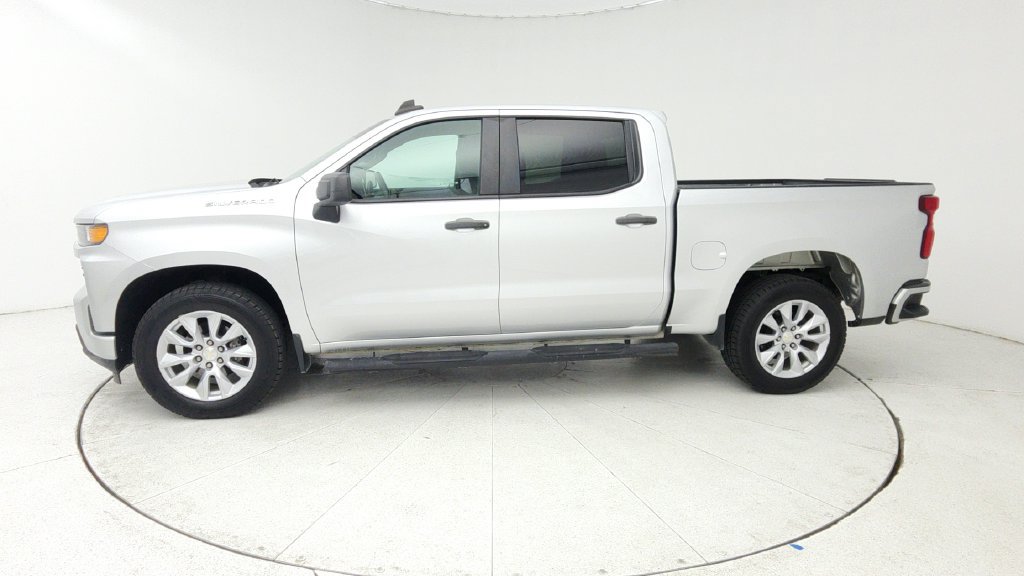 Used 2020 Chevrolet Silverado 1500 Custom w/ Custom Value Package RWD image 4