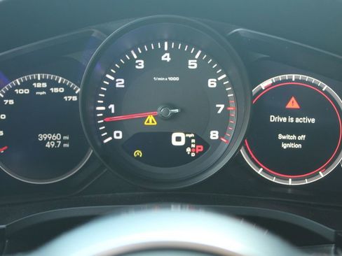 Certified 2023 Porsche Cayenne Platinum Edition AWD/4WD image 20