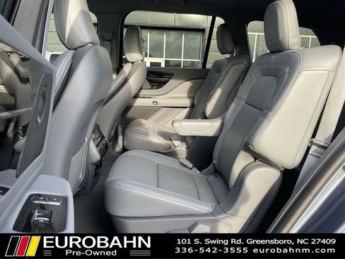 Used 2021 Lincoln Aviator Reserve w/ Elements Package Plus RWD image 10