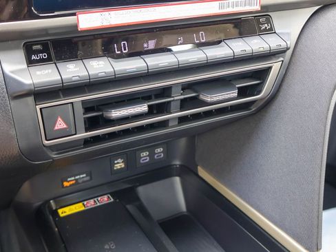 New 2026 Toyota Camry LE w/ Convenience Package FWD image 12